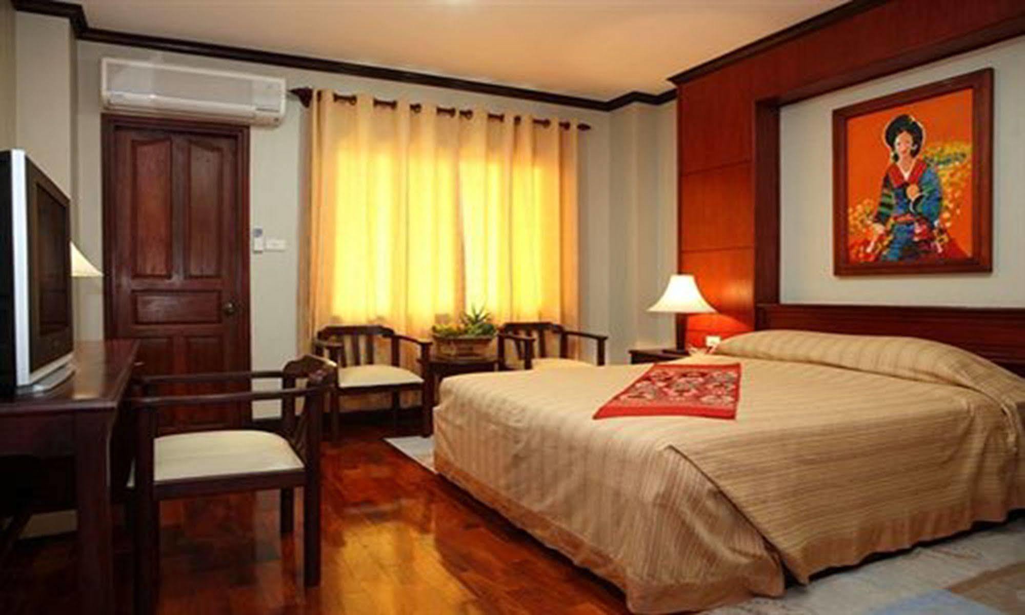Vansana Riverside Hotel Vientiane Exteriér fotografie